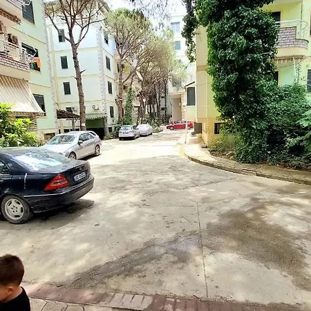 Holiday Apartments Apartment Golem (Tirana)