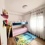 Holiday Apartments * Golem (Tirana)